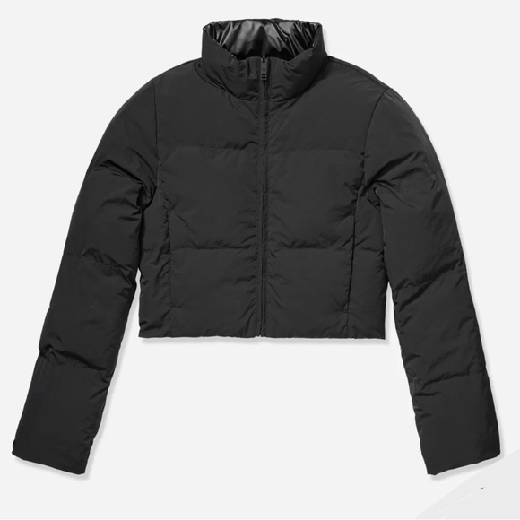 All Things Golden THE VEGAN PUFF™ REVERSIBLE CROP JACKET - PATENT/BLACK - Picture 4 of 13